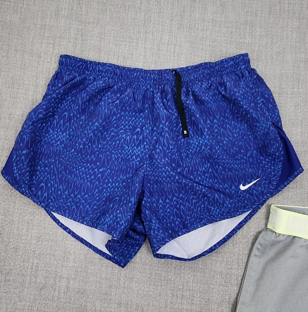 Nike Dri-Fit + Under Armour Athletic Shorts. Lot Of 2. Small